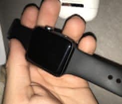 Apple Watch series 3 42mm 3 měsíce staré