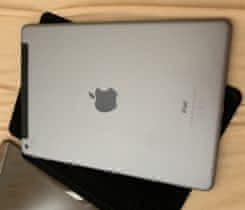 iPad 32GB WiFi Cellular Vesmírně šedý