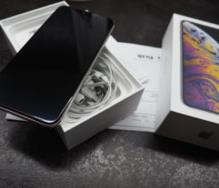Iphone XS Max,64GB, silver, záruka 01/21