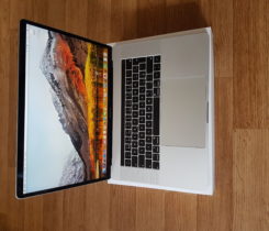 Apple MacBook Pro 15 Retina Touch Bar i7