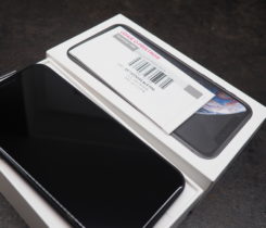 Iphone XR, 64 GB, TOP stav záruka