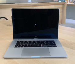Apple MacBook Pro 15-inch, TouchBar i7