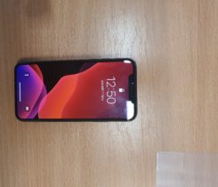 Iphone 256GB, šedý – v záruce