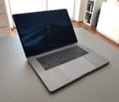 MacBook Pro 15" Space Grey 2017