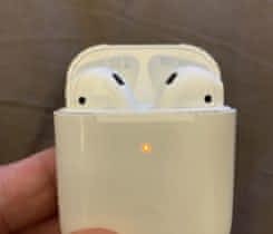 Prodám Airpods 2019 – bezdrátové pouzdro
