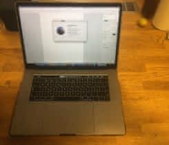 MacBook Pro 15 inch 2016 Touch bar