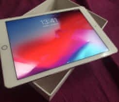 9,7 rose gold. 32 gb