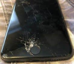 Neopravitelný iPhone 8 Plus Space Grey