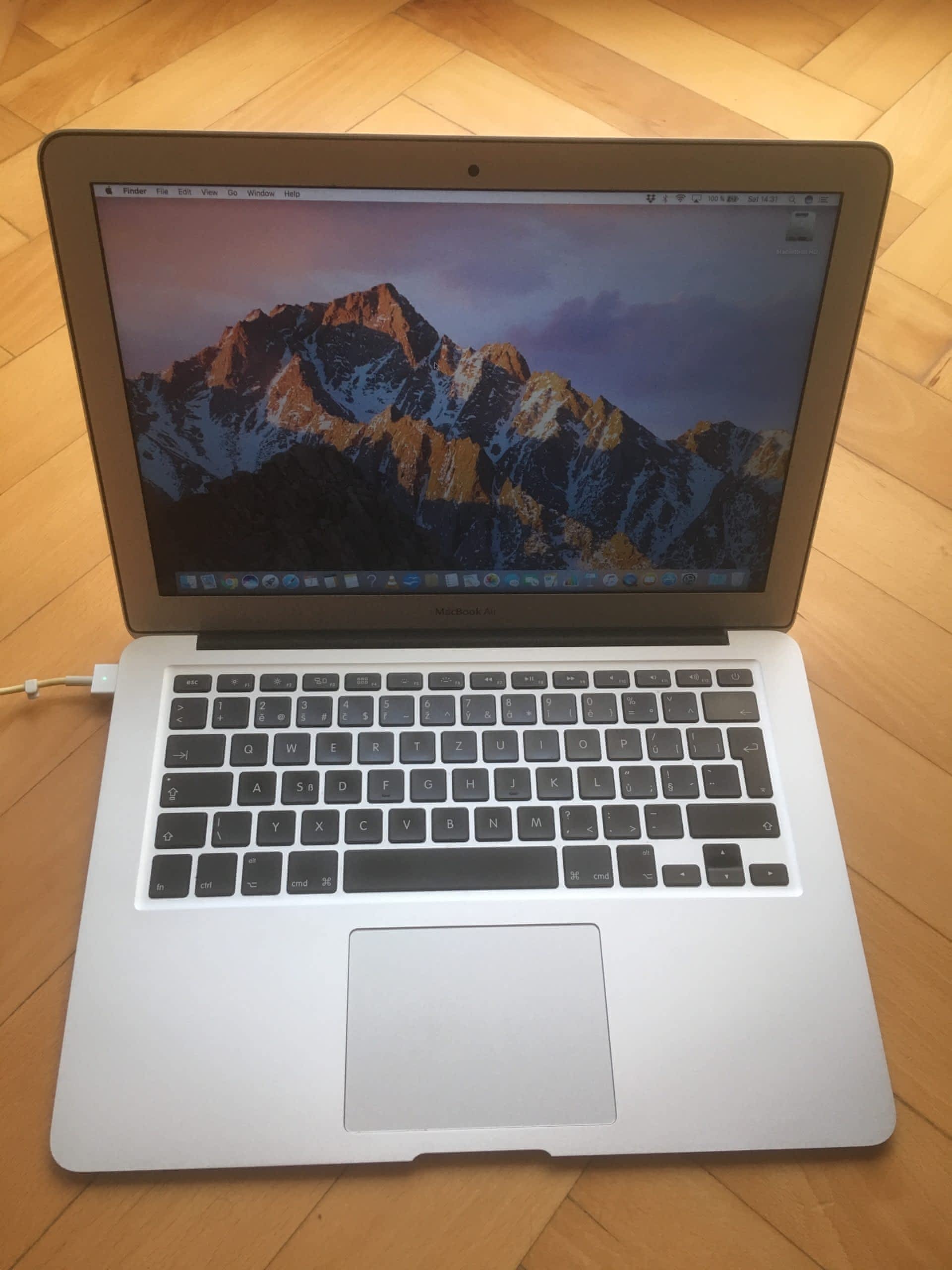 MacBook Air 13.3" Early 2015 - Apple Bazar