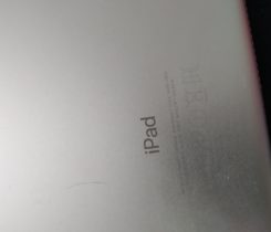 Zablokovany  ipad A1823 na náhradní dily