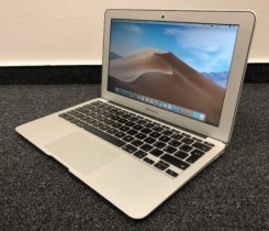 Apple Macbook Air 11"- i7 2.2 GHz (2015)