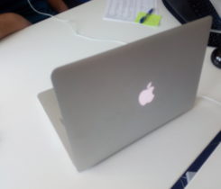 MacBook Intel core i5
