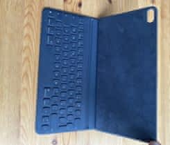 Prodámm klávesnic pro iPad pro 12,9”