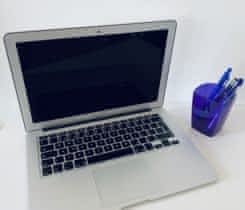 Prodám MacBook Air 13“ CZ