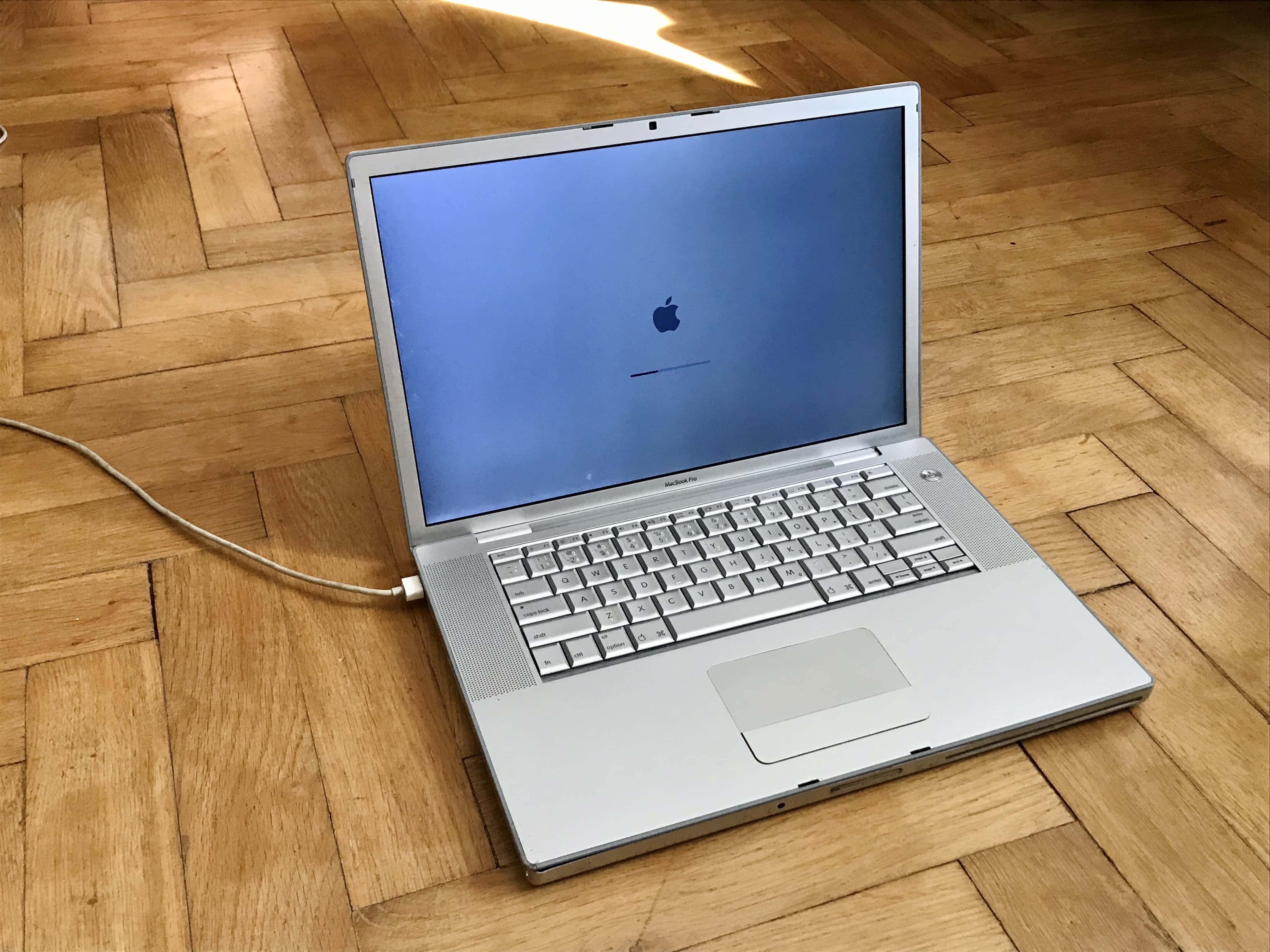 2007 macbook pro os x