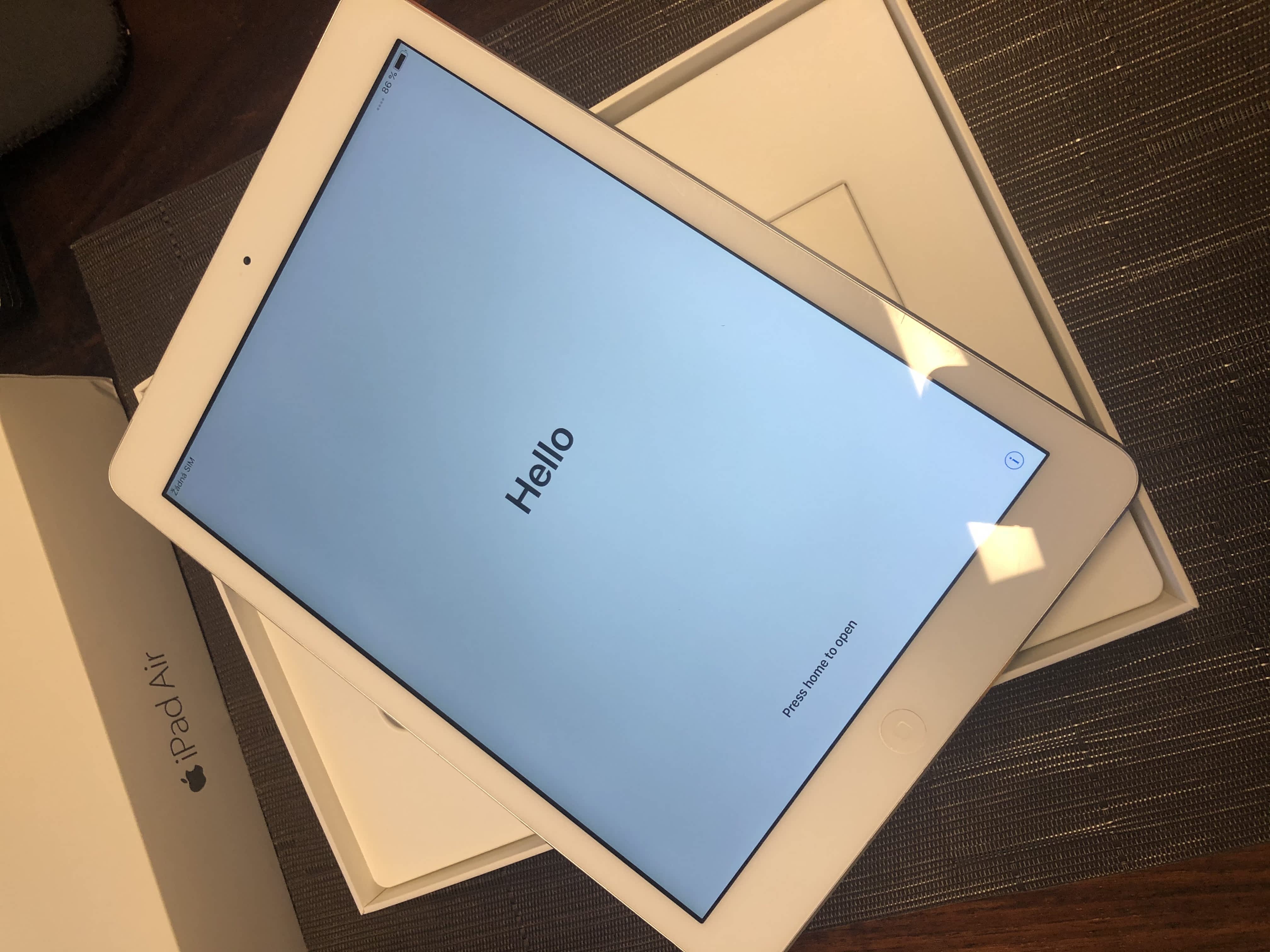 iPad Air wifi cellular 16 GB - Apple Bazar
