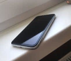 iPhone XR 64GB bílá barva v záruce!