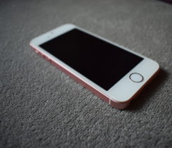 Iphone SE 32 GB Rose gold