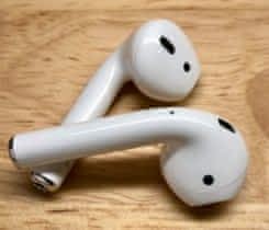 AirPods 2. generace (1 rok záruka)