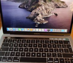 Apple MacBook Pro 13,3" Touch Bar 2018