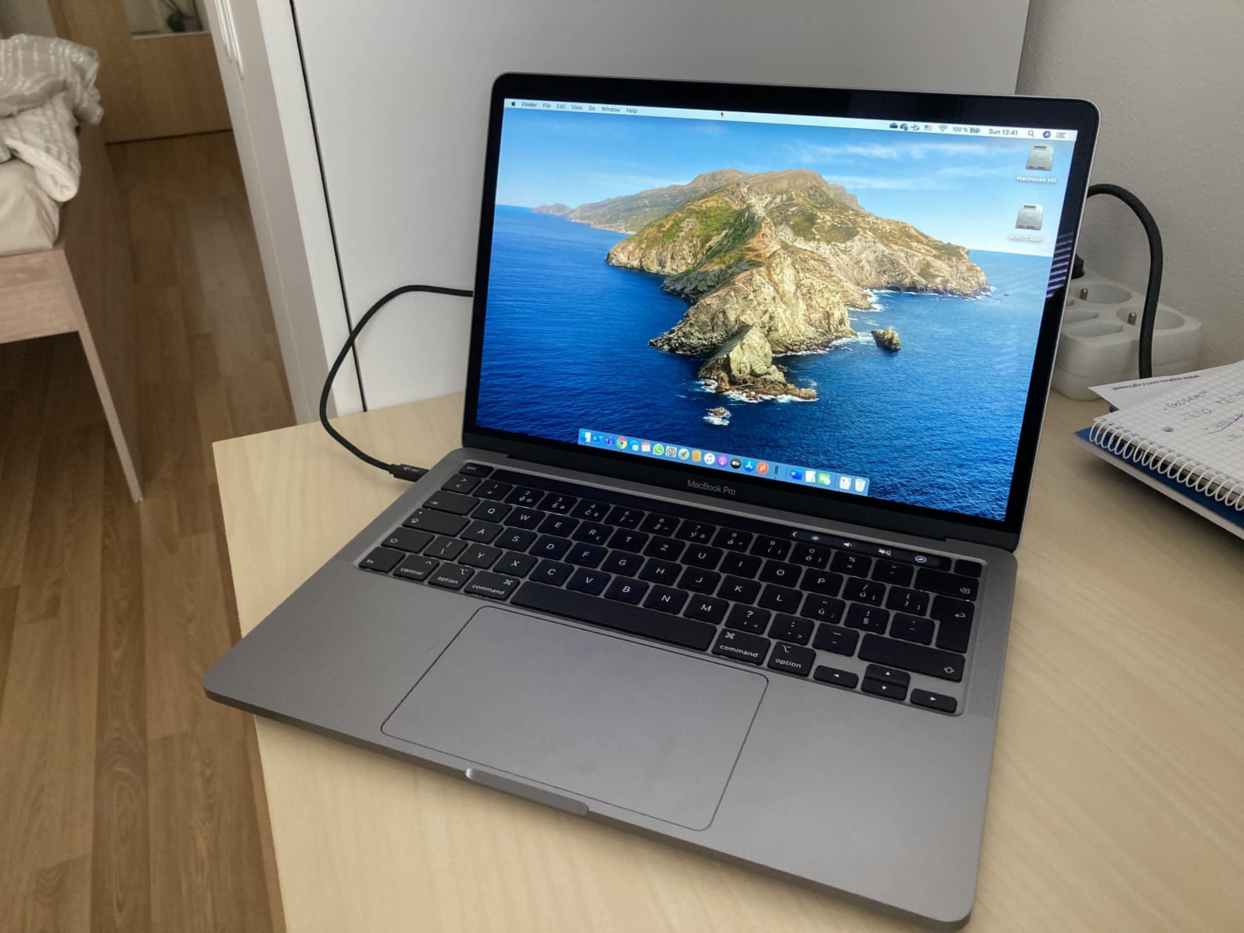 MacBook Pro 13" 2020 i7, 32GB RAM, 1TB - Apple Bazar