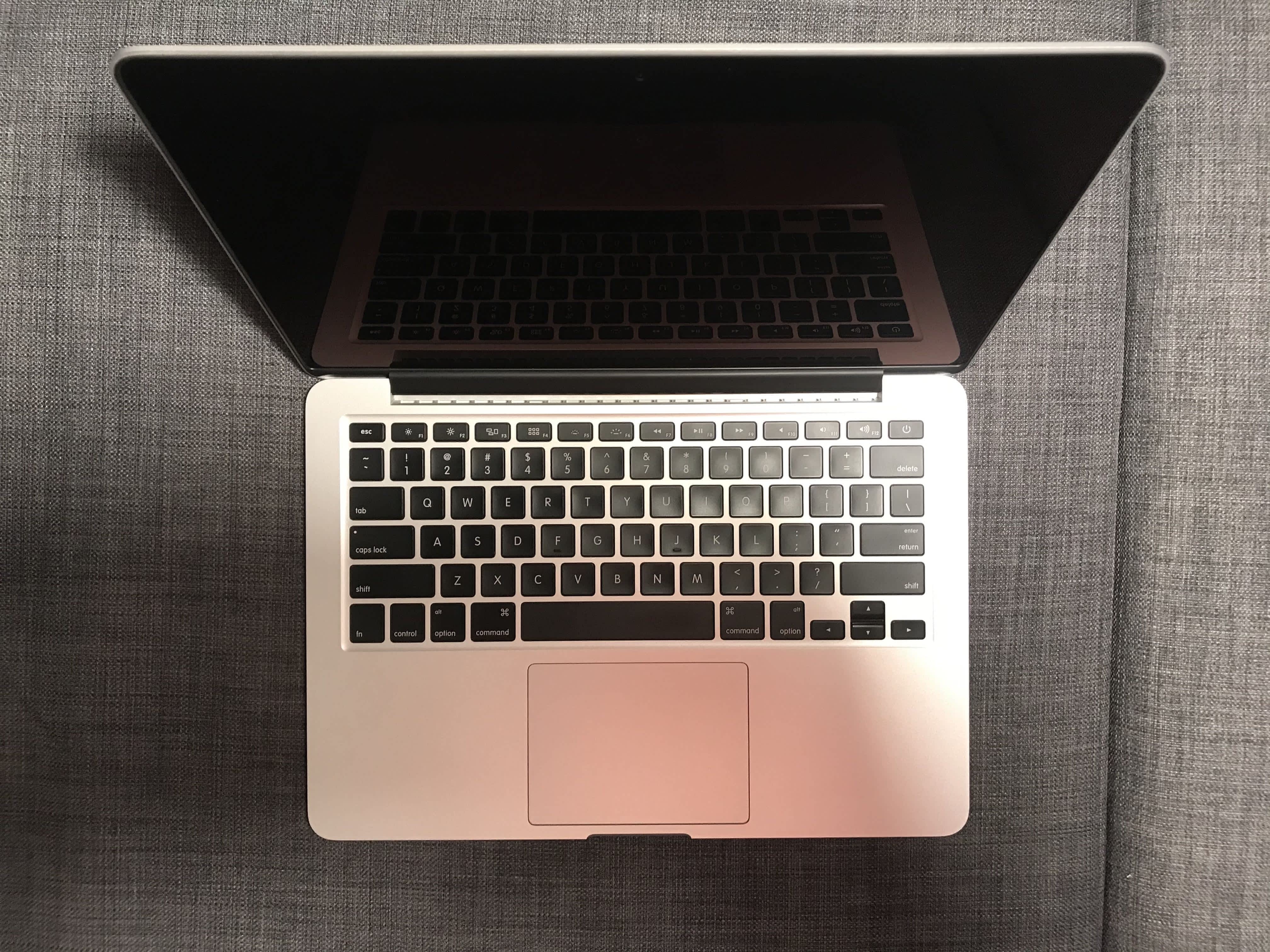 MacBookPro 2019 256GB 13インチ MUHP2J/A 商品のインターネット - www