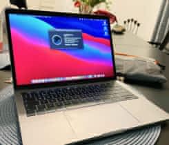 Macbook Pro 2018 16GB 89 cyklů