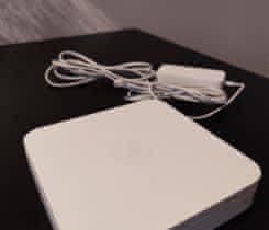 Apple AirPort Extreme Base Station