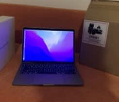 MacBook Pro 2017, zánovní stav i baterie