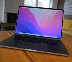 MacBook Pro 16" i7/16GB/512/AMD 8GB