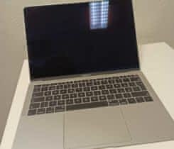 MacBookAir 13,3