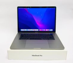 MacBook Pro 15 TB, i9, 2018, 32GB RAM