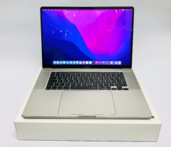 MacBook Pro 16,i7,2019, 512 ZARUKA