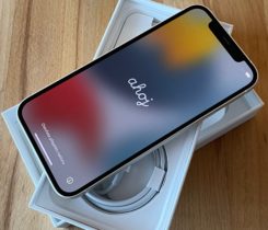 iPhone 12, 64 GB, bílá