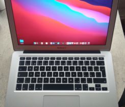 Mac Air 2015 Monterey  8gb ram, 256gb hd