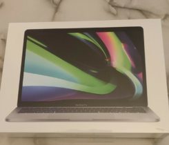 MacBook Air 13in (256GB SSD, M1, 8GB)