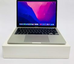 MacBook Pro 13,M1,16GBRAM,1TB SSD ZARUKA