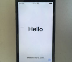 iPhone 5s / 16 GB / Black – čti popisek