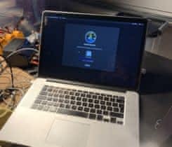 Plně funkční MacBook Pro 15" Mid 2014