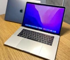 MacBook Pro 15 silver,2019,i9,32GB,2TB