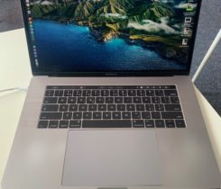 MacBook Pro 2017 15,4" Touch Bar S.Gray