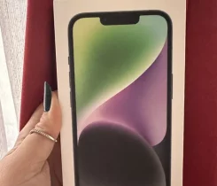 Apple iPhone 14 (256 GB) – Odemknutá půl