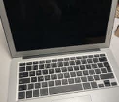 Apple MacBook Air 13,3" +aku+disk 500GB