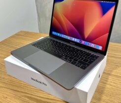 MacBook Pro 13,2017, 16GB RAM, 512GB