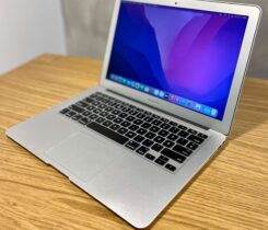 MacBook Air 13,i5, 2017, 8GB RAM,256GB