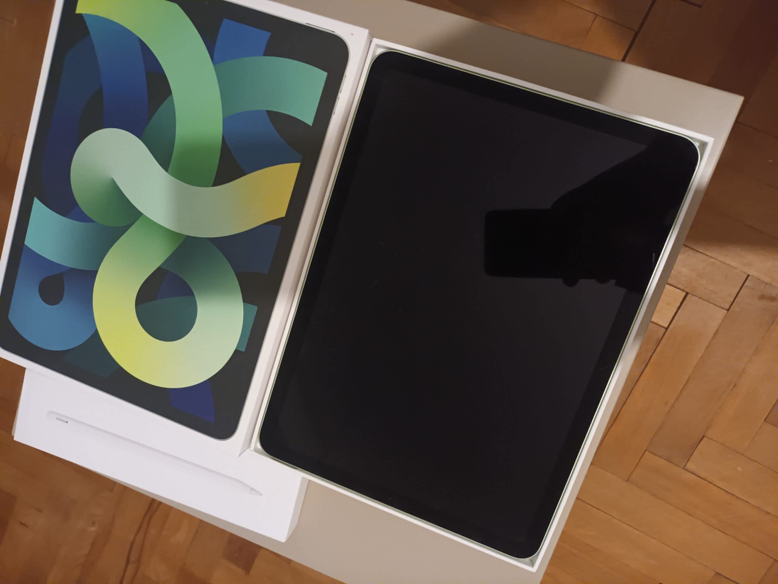 Ipad air 4 Green 256gb+Apple pencil 2 Apple Bazaar