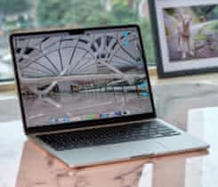 MacBook Air 13" M2 2022 Vesmírně šedý