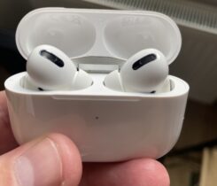 AirPods Pro 2021