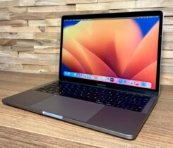 MacBook Pro 13, i5, 2018, 8GB RAM,256GB