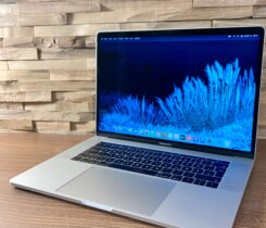 MacBook Pro 15,i7,2017,16RAM,512SSD